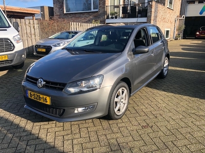 Volkswagen Polo Benzine