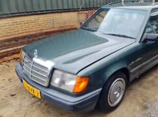 Mercedes-Benz 200 300 TE station autom