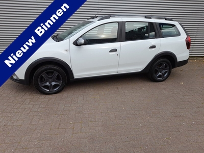 Dacia Logan MCV 0.9 TCe Stepway met 41.692 km!!! | Airco | Cruise control | Navigatie | Camera | Trekhaak | RIJKLAARPRIJS INCL 12 MAANDEN GARANTIE EN BEURT