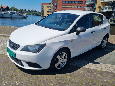 Seat Ibiza 1.6 5-drs Nette auto incl onderhoudsbeurt bj2013