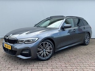 BMW 3-serie 330i Touring M-Sportpakket, Panoramadak, Leder