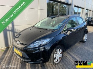 Ford Fiesta 1.25 Ghia Airco/Elektrische ramen/NAP