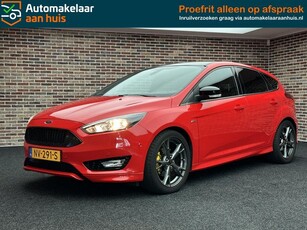 Ford Focus 1.5 ST-Line NaviClimaCruiseTrekhaak