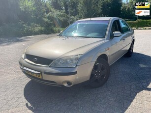 Ford Mondeo 2.0-16V Ghia / AUTOMAAT / RIJDT SCHAKELT GOED /