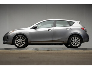 Mazda 3 1.6 Navigator Sport (NAVI,LED,CRUISE,CLIMATE,TREKHAAK,GETINT,PDC,SPORTSTOELEN,LM VELGEN,NETTESTAAT)