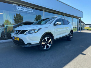 Nissan Qashqai 1.2 N-Connecta , panoramadak , trekhaak