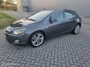 Opel Astra 1.6 Nieuw Model