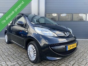 Peugeot 107 1.0-12V XS Automaat Uitvoering