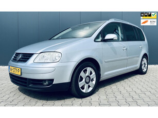 Volkswagen Touran 1.6-16V FSI Airco Cruise 7 Pers Automaat