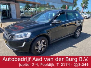 Volvo XC60 2.0 D4 FWD Summum Automaat , Navigatie , Parkeerhulp achter , €1.560,- rest bpm bij export , Handelsprijs , Geen inruil , Geen garantie