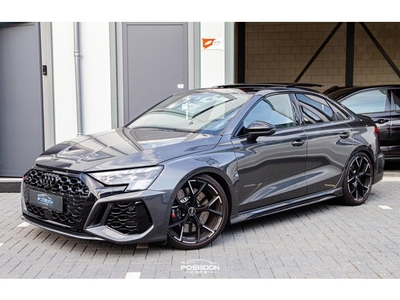 Audi RS3 Limousine 2.5 TFSI Quattro PERFORMANCE PANO