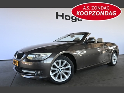 BMW 3 Serie Cabrio 318i Navigatie Stoelverwarming Leder