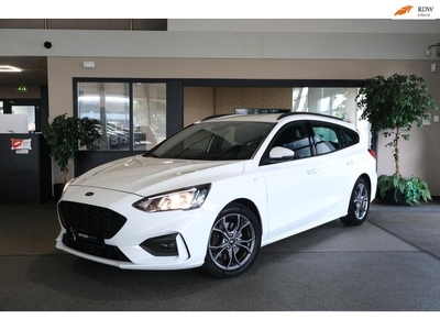 Ford Focus Wagon 1.0 EcoBoost ST Line Navi Led Trekhaak