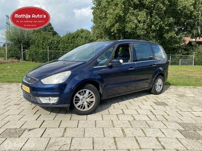 Ford Galaxy 2.0-16V Ghia Leder Pano 7 persoons!