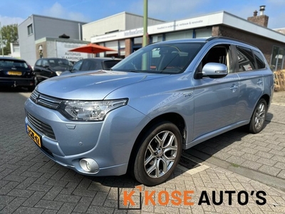 Mitsubishi Outlander 2.0 PHEV Instyle (bj 2013, automaat)