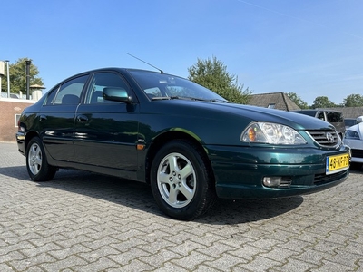 Toyota Avensis 1.8-16V Linea Luna *AIRCO RADIO-CD