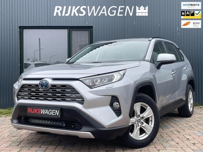 Toyota RAV4 2.5 Hybrid AWD Carplay, ACC, Keyless