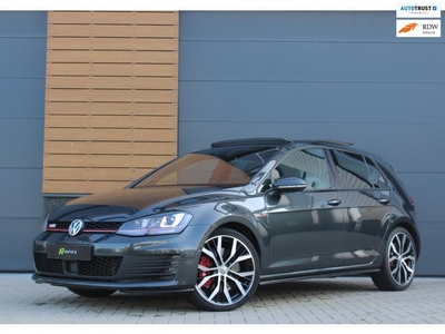 Volkswagen Golf 2.0 TSI GTI Performance/