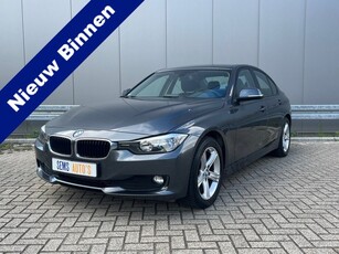 BMW 3-serie 316i (bj 2013)