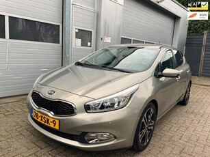 Kia Cee'd 1.6 GDI Super Pack-Navi-Clima-Cruise-Keyles-Camera