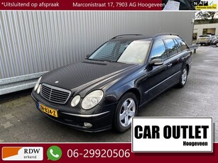 Mercedes-Benz E-Klasse Combi 320 Avantgarde 4-Matic Clima