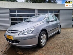 Peugeot 307 2.0 HDi XT