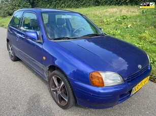 Toyota Starlet 1.3-16V stuurbekrachtiging - lichtmetalen