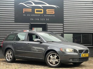 Volvo V50 2.4 D5AutomaatLeerTrekhaakMemory (bj 2006)