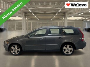 Volvo V50 2.5 T5 Summum Goed onderhouden en garantie