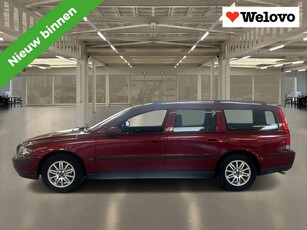 Volvo V70 2.4 Volvo onderhouden ! trekhaak