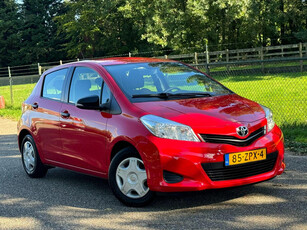 Toyota Yaris 1.0 VVT-i Comfort /Uniek/NAP/Lage kmstand/