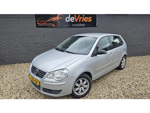 Volkswagen Polo 1.2-12V Trendline **5DRS-AIRCO-APK**