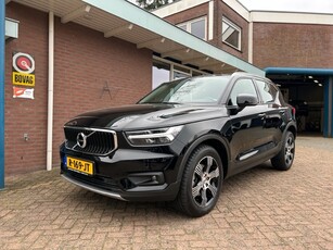 Volvo XC40 1.5 T2 Momentum Business