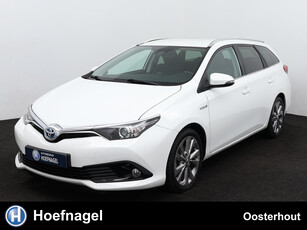 TOYOTA AURIS Touring Sports 1.8 Hybrid Dynamic Navigatie - Camera - Cruise Control - Lane Keep Assist - Parkeersensoren - 17