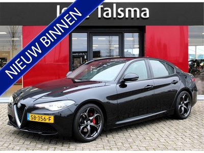 Alfa Romeo Giulia 2.0T Veloce interieur 19