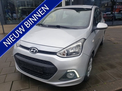 Hyundai i10 1.0i i-Motion Comfort Plus . (bj 2014)