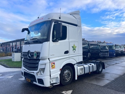 Mercedes-Benz Actros 1842 4X2 MEGA 596.098km HEFSCHOTEL