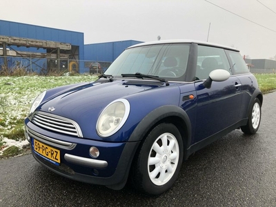 Mini Mini 1.6 Cooper Pepper Airco/Cruise