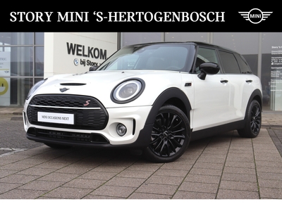 MINI MINI Clubman Cooper S Classic Automaat / Achteruitrijcamera / Comfort Access / LED / Comfortstoelen / Stoelverwarming / Cruise Control