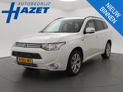 Mitsubishi Outlander 2.0 PHEV INSTYLE + LEDER / SCHUIFDAK / TREKHAAK / CAMERA / 18 INCH LMV