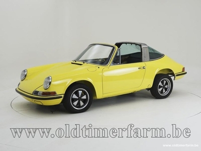 Porsche 911 2.4 Targa Olklappe '72 CH0390