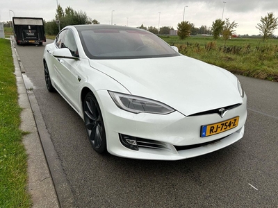 Tesla Model S 100D AWD / Panoramadak / Performance pakket / 21 Inch /Luchtvering