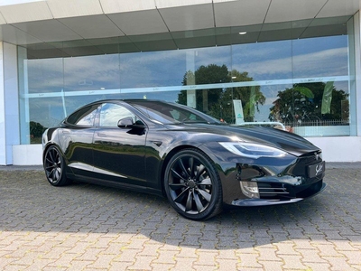 Tesla Model S 90D CCS, enhanced AP2, open sunroof