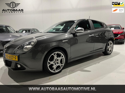 Alfa Romeo Giulietta 1.4 T Exclusive AUTOMAAT | NL-AUTO | NAP | LEDER | NAVIGATIE | XENON | VOLLEDIG ONDERHOUDEN |