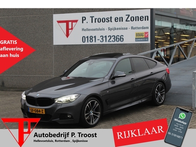 BMW 3-SERIE Gran Turismo 320i High M-pakket VOL!! NL Auto/Dealeronderhouden/Automaat/Navigatie/Panoramadak/Adaptive cruise control/Virtueel dashboard/Stoelverwarming/Sfeerverlichting/Keyless/Achteruitrijcamera/Harman-Kardon/Alarm Klasse 3/Lederen bekleding/DAB/App...