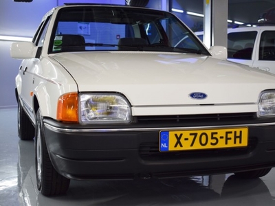 Ford Orion Ghia