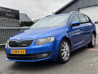 Škoda Octavia 1.6 TDI Xenon Navi Clima