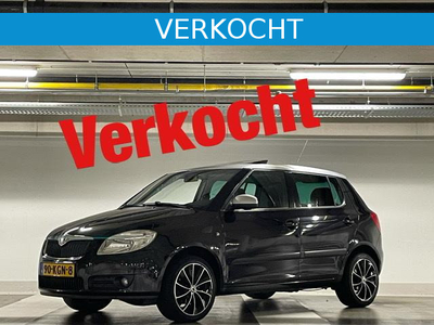 Skoda Fabia 1.6 16V Tour - Navi - Automaat -cruise - Schuif/kanteldak - NAP - parkeersensoren-