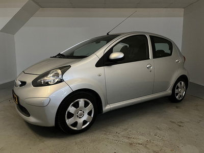 Toyota Aygo 1.0-12V + Airco, LMV, 5-deurs