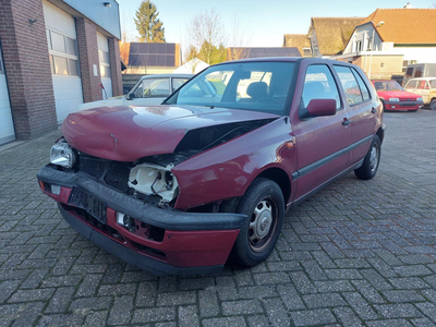 Volkswagen Golf 1.8 GL